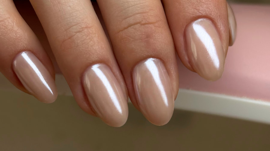 Chrome Manicure